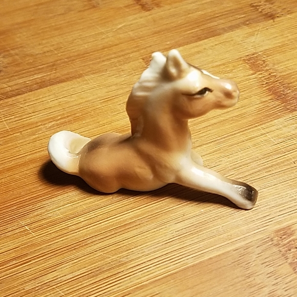Vintage Horse Figure- Japan - Picture 2 of 5